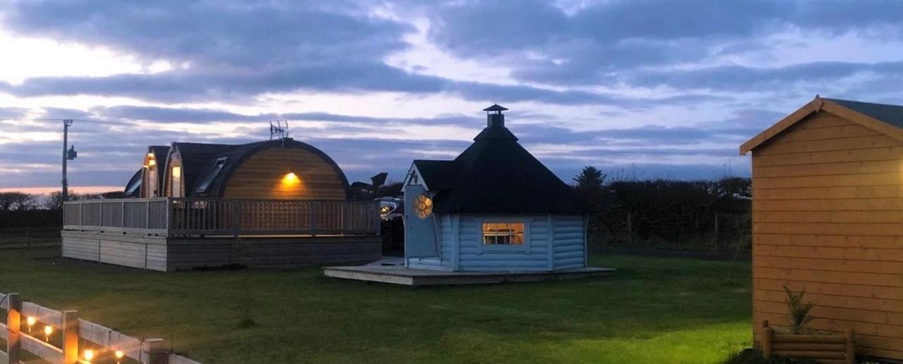 Caithness View Luxury Farm Lodges And Bbq Huts Wick  Exterior photo